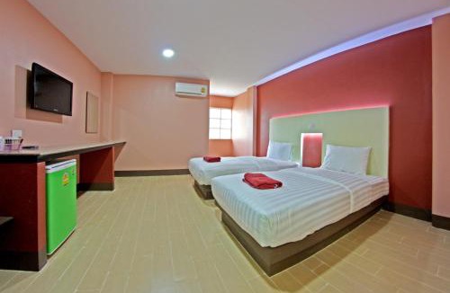 Sing Buri Hotel | Central Park Hotel