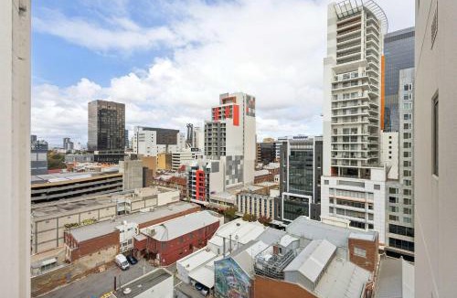 Perth Central Business District Apartment | Central Perth 1BR Apartment with Parking