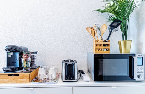 Rhein-Erft-Kreis District Apartment | Central & quiet apartment with terrace - ideal for a trip to Cologne
