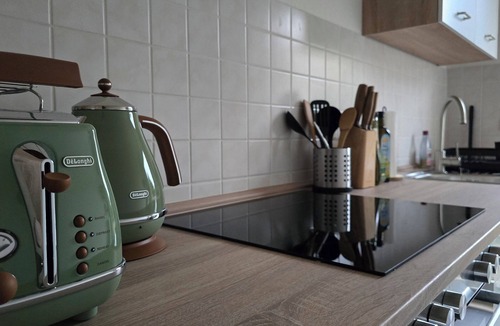 Sonnenberg Apartment | Central & quiet apartment near the main station, university and Chemnitz city center