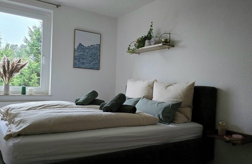 Sonnenberg Apartment | Central & quiet apartment near the main station, university and Chemnitz city center
