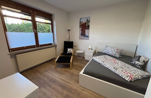 Friedberg Hotel | Central quiet location, large guest house for up to 12 people, train station, city center