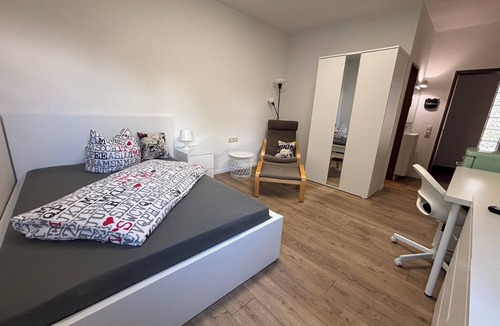 Friedberg Hotel | Central quiet location, large guest house for up to 12 people, train station, city center