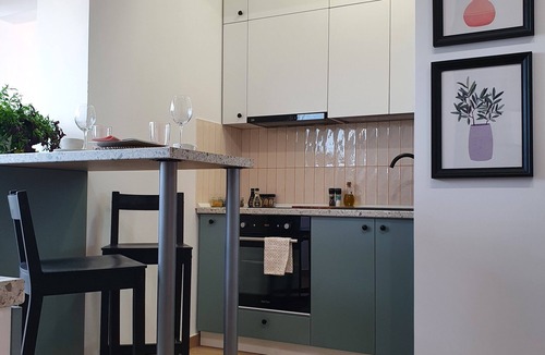 Bucharest City-Centre Apartment | Central Quiet Panoramic Studio - Calea Victoriei