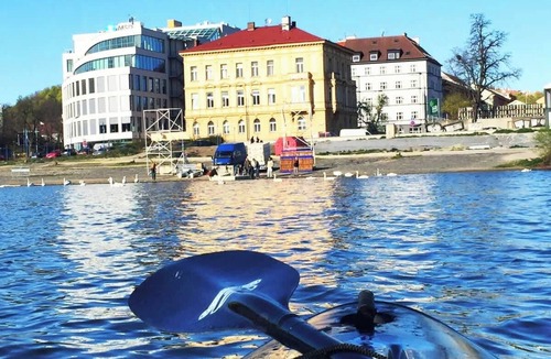 Smichov Apartment | Central river view Su