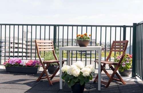 Da Costabuurt Apartment | Central Rooftop Terrace Guest Suite