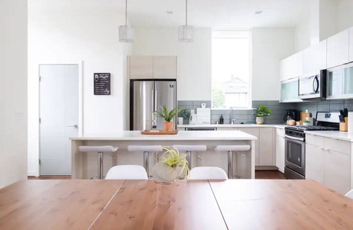 Atlantic House | [Central Seattle] Sophisticated Home with Breathtaking City Views