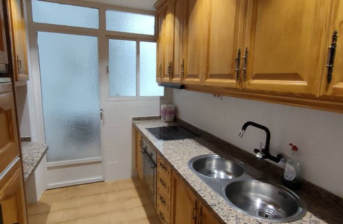 Figares Apartment | Central smart family apartment