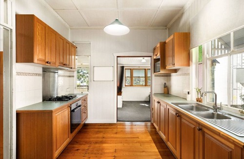 Grange House | Central Spacious, Cozy Bedroom 3