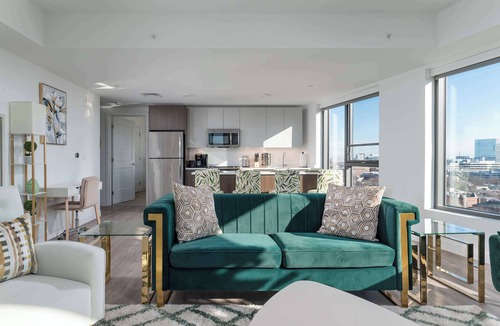 Central Square Apartment | Central Square 2BR Penthouse near MIT & Harvard to Balance Life, Work Play Sleep 7!