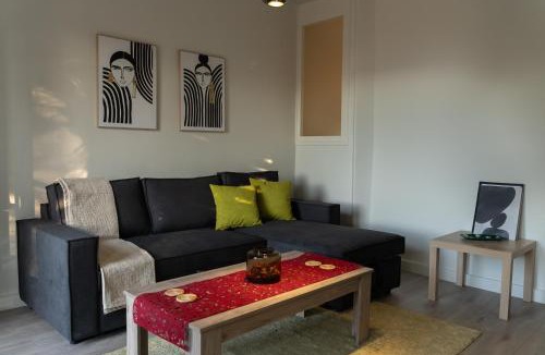 Konitsa Apartment | Central Square Residence