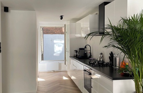 De Pijp Apartment | Central Stay
