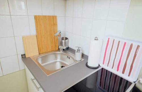 Borgfelde Apartment | Central studio, 7 min. to main station, 2 pers.