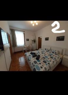 Brasov Old Town Apartment | Central Studio in Historic Center