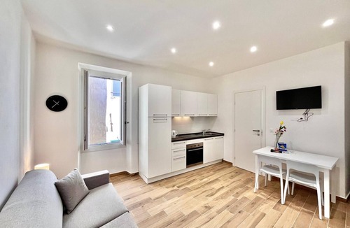 Old Town Condo | Central Studio in Menton – Old Town, Shops & Beaches Nearby