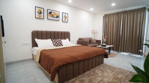 Sushant Lok Apartment | Central suites with Terrace by Luxury Heights