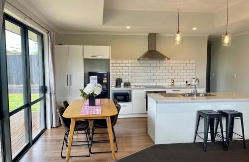 Te Awamutu House | Central Te Awamutu Modern House