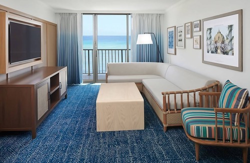 Waikiki Hotel | Central To Everything in Waikiki! 2 Serene Units, Restaurant, Pool, Ocean Front!