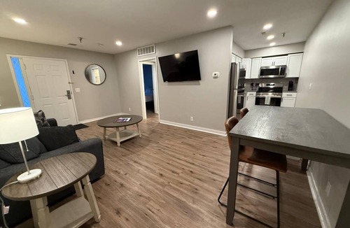 South Central Omaha Apartment | Central to Zoo and Baxter Arena, Pet Friendly