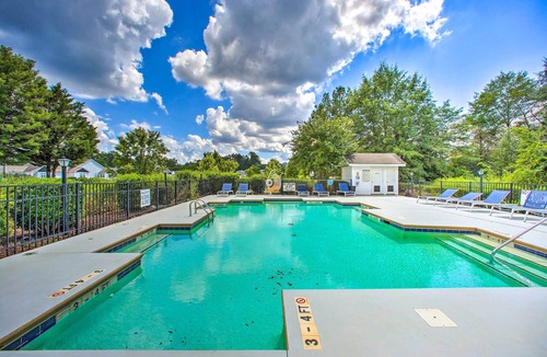 Central House | Central Townhome < 4 Mi to Clemson University