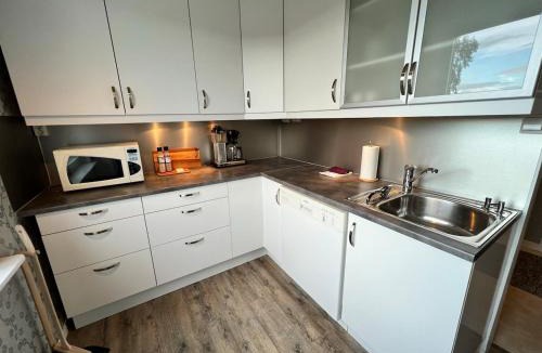 Narvik Apartment | Central Trainstation Apartment with free Parking