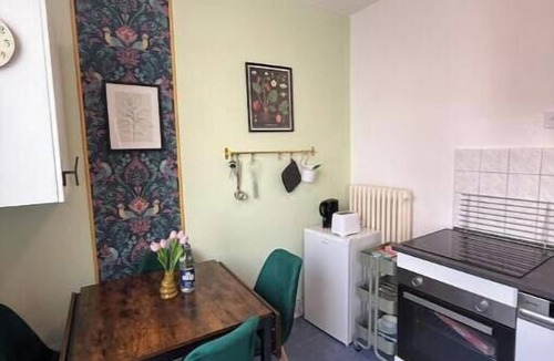 Geestendorf Apartment | Central vacation apartment with marina view