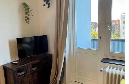 Geestendorf Apartment | Central vacation apartment with marina view