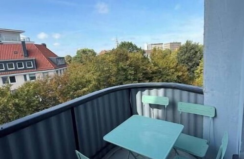 Geestendorf Apartment | Central vacation apartment with marina view
