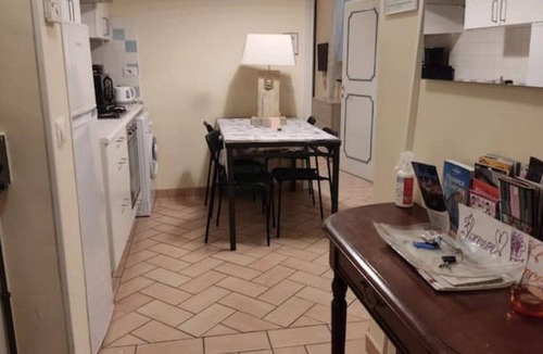 San Jacopino Apartment | Centralissimo: Comodo per 3, Economico per 6 :-)