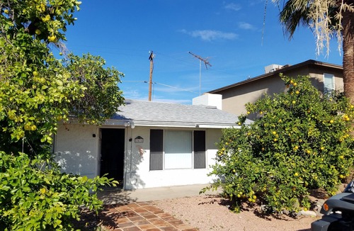 Alhambra House | Centrally Located 2 bedroom 1 bath Duplex