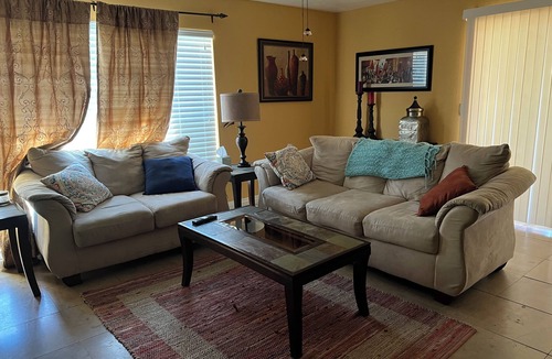 Camelback East Condo | Centrally Located 2 Bed/2 Bath Gated Community Condo Sleeps 4