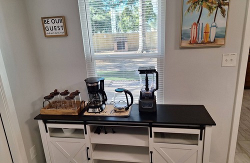 Northeast Pensacola House | Centrally Located 3 Bedrooms, 2 Baths –Perfect for Family & Friends!