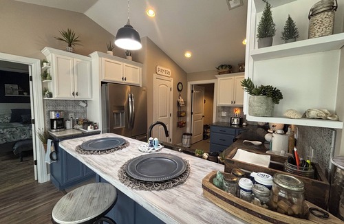 Conway House | Centrally located 3-BR house in Conway SC. Enjoy a mid-long term rental stay.