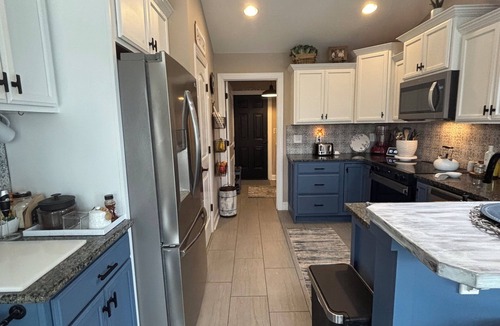 Conway House | Centrally located 3-BR house in Conway SC. Enjoy a mid-long term rental stay.