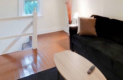 CUF House | Centrally Located Apartment Unit 2