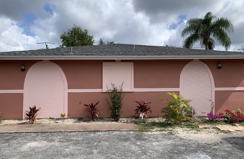Golden Gate House | Centrally Located Boho Private BdR - 7 mi to beach