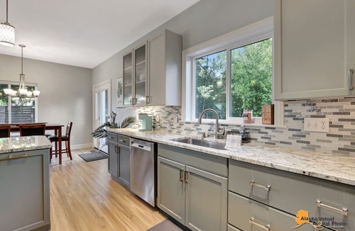University Area House | Centrally located in UMed District. Steps from AK Air Venue, Prov/ANMC Hospitals