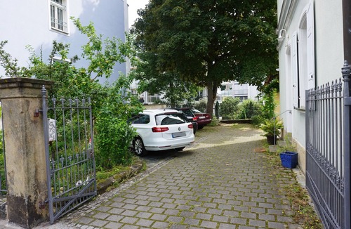 Bamberg Apartment | Centrally located large apartment (1st floor) - free parking space included