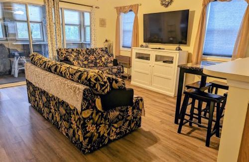 Surfside Beach Apartment | Centrally Located-Pools-Well Equipped Kitchen-Forest Views