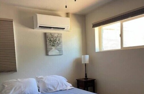 Tucson House | Centrally located, recently renovated 2br/1ba home