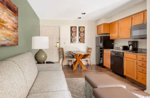 Northeast Santa Fe Hotel | Centrally Located Santa Fe Escape Near Plaza, Art, Culture & Gardens
