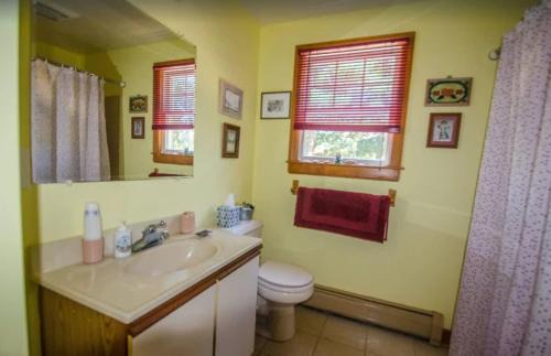North Truro House | Centrally Located Spacious 3 Bedroom
