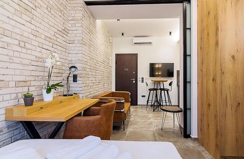 Athens City Centre Apartment | Centrally located studio next to Syntagma sq.