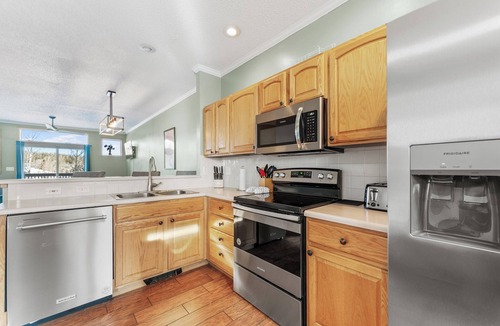 Wildernest House | Centrally Located Silverthorne Condo Near Ski Areas & Local Activities!