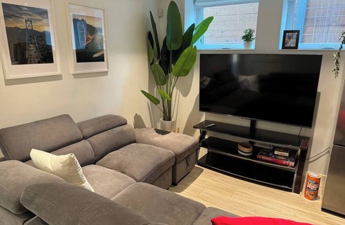 Riley Park House | Centrally located Vancouver 2BRs - Walkscore-92