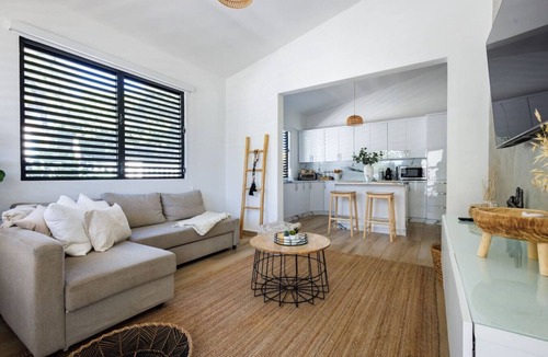Eleanor Roosevelt House | Centric Boho Haven in Hato Rey | Unit 1