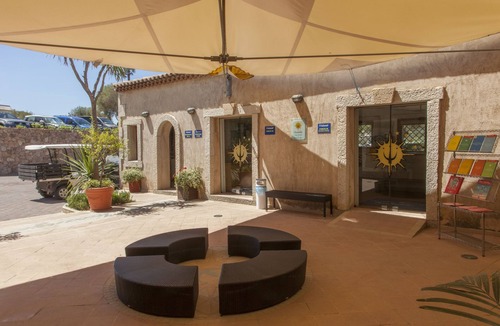 La Conia RV Rental | Centro Vacanza Isuledda