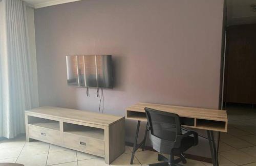 Centurion Apartment | Centurion: Chilled Townhouse