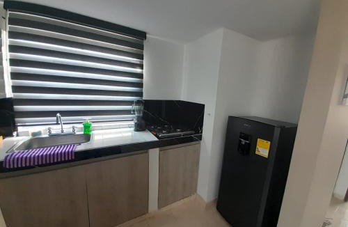 San Fernando Apartment | Cerca a imbanaco estadio con aire y parqueadero privado