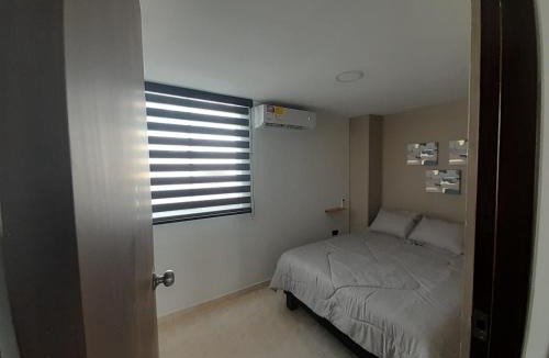 San Fernando Apartment | Cerca a imbanaco estadio con aire y parqueadero privado